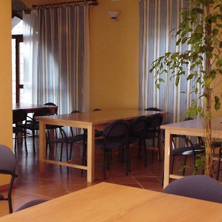 Albergue De Juventud De Sos Del Rey Catolico Ngoại thất bức ảnh