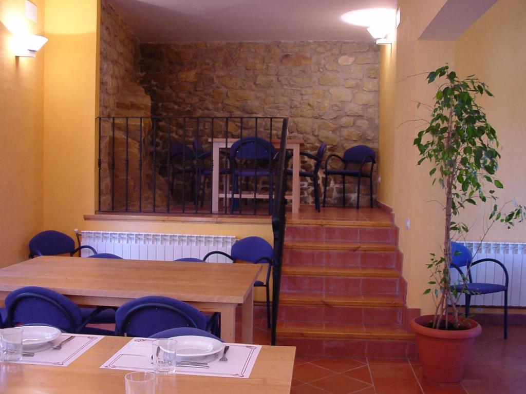 Albergue De Juventud De Sos Del Rey Catolico Ngoại thất bức ảnh